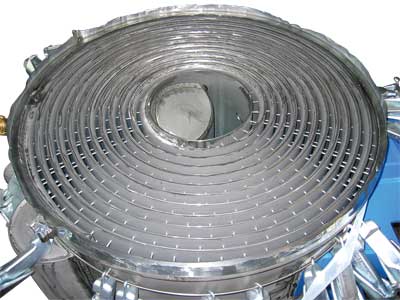 �Ƚ��������ܷ����ܼ�⣺���еĺ��춼Ӧ�����ܷ��