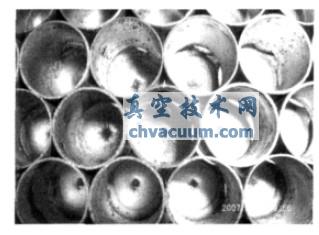 阳极筒壁附着的固溶体