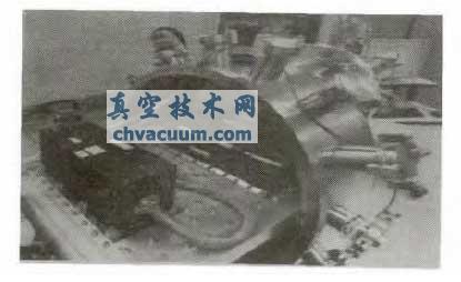 V ����75 W �в������������ͼ